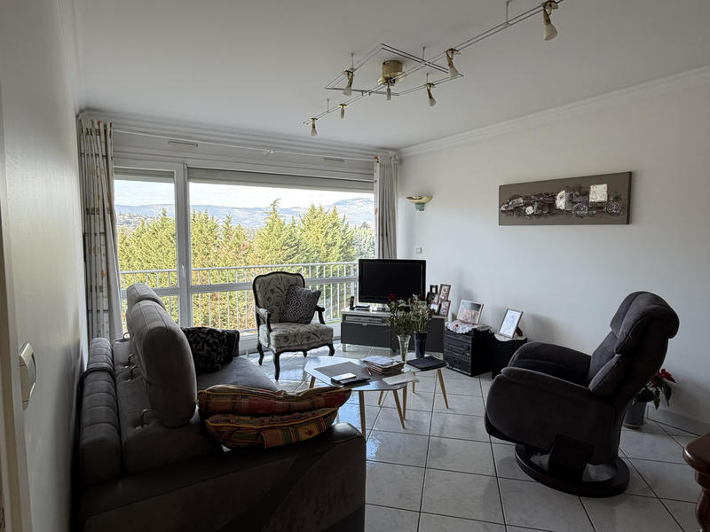 Appartement - 95 m² - 4 pièces