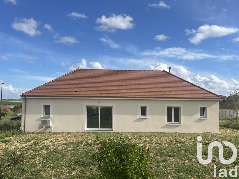 Maison - 97 m² - 4 pièces