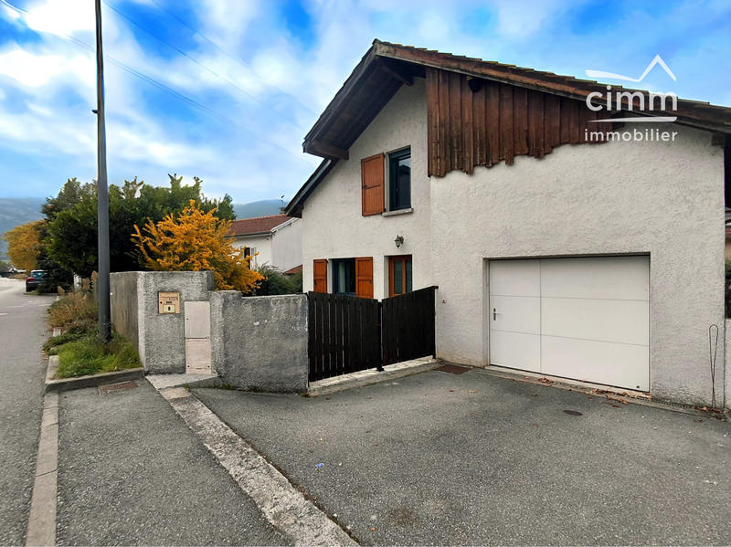 Maison - 114 m² - 4 pièces