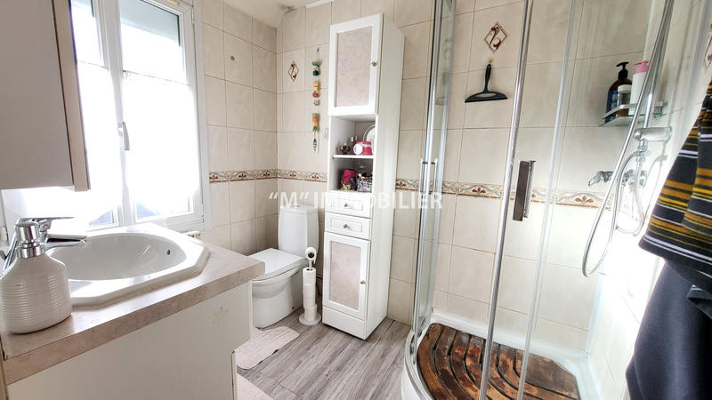 Maison - 92 m² - 4 pièces