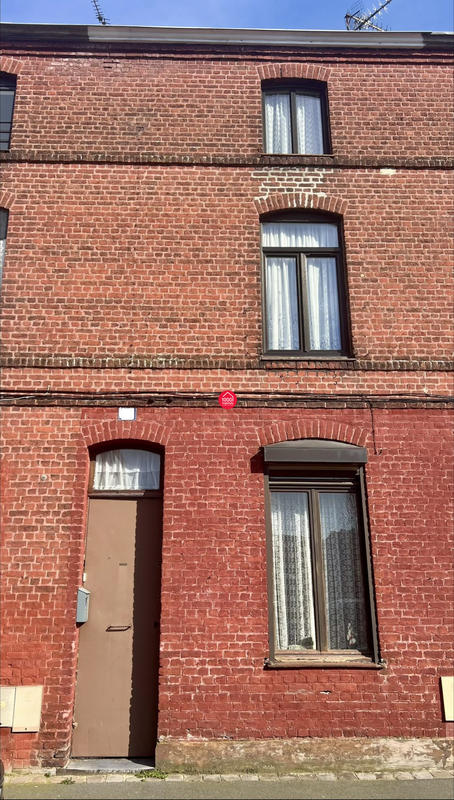 Maison - 100 m² - 5 pièces