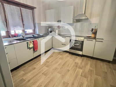 Maison de village - 125 m² - 6 pièces