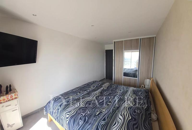 Appartement - 74 m² - 4 pièces