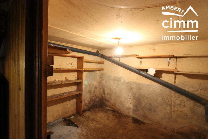 Maison - 110 m² - 10 pièces