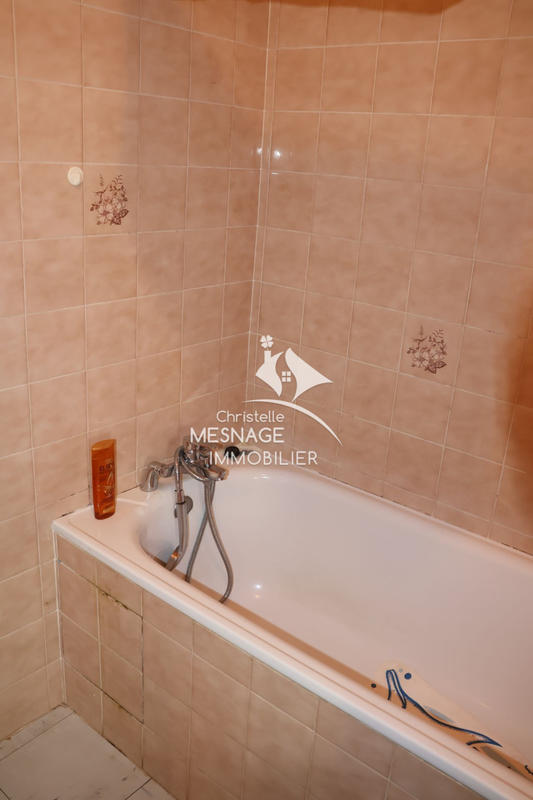 Maison - 97 m² - 6 pièces