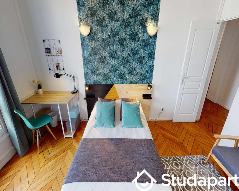 Chambre - 95 m² - 1 pièce