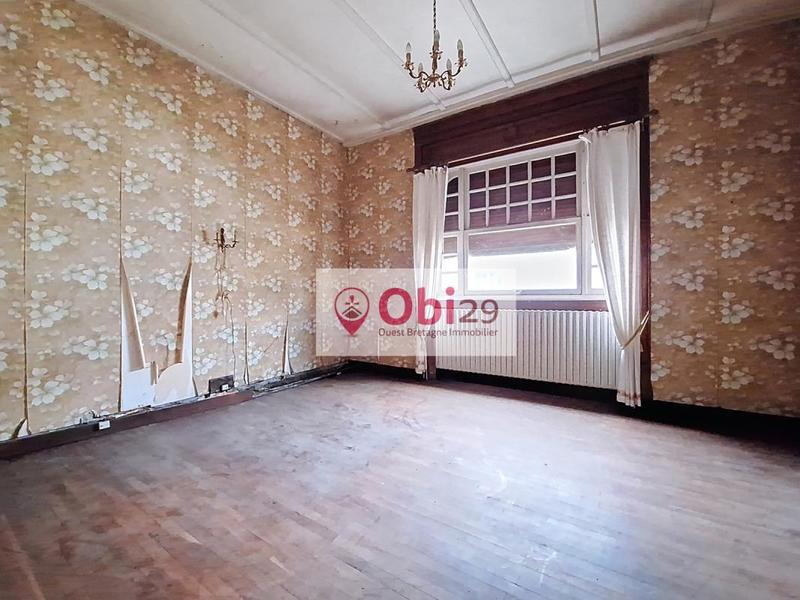 Immeuble - 139 m² - 11 pièces