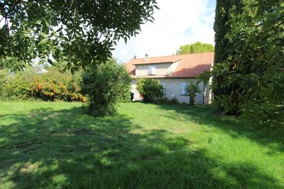 Maison - 164 m² - 8 pièces