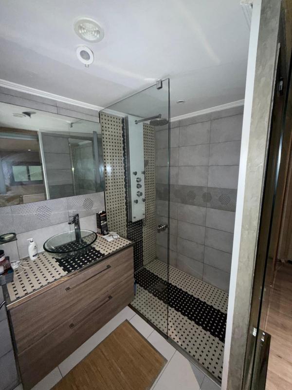 Appartement - 95 m² - 4 pièces