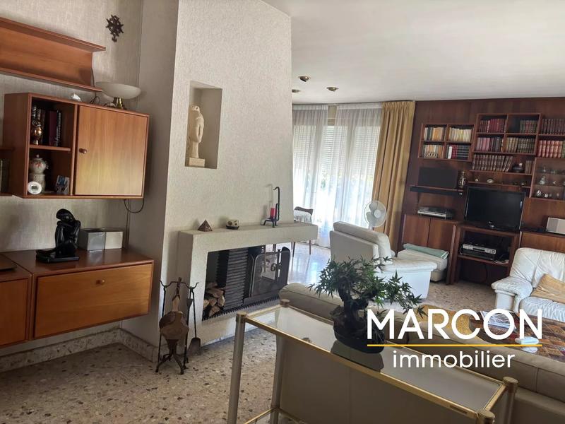 Maison - 158 m² - 6 pièces