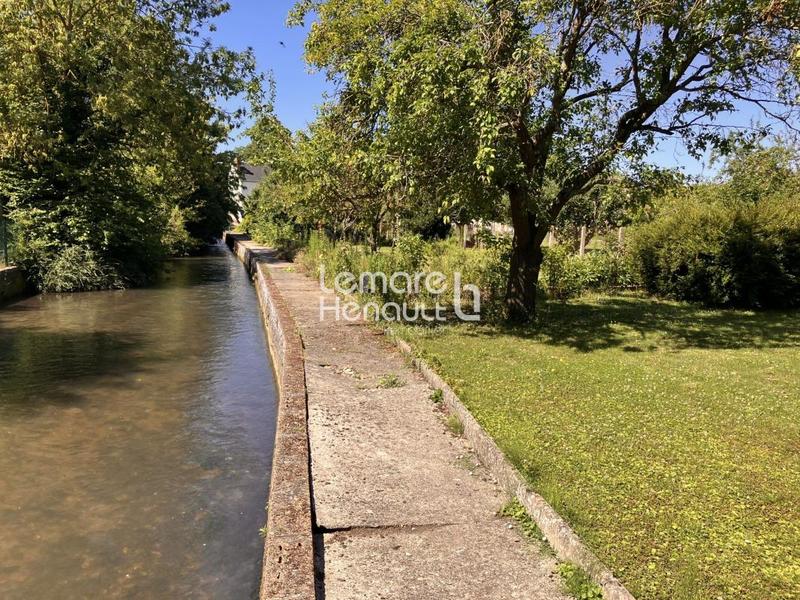 Maison - 92 m² - 6 pièces