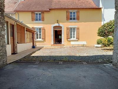 Maison - 128 m² - 4 pièces