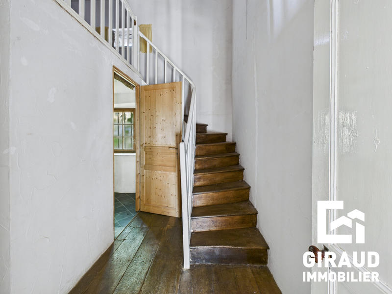 Maison - 155 m² - 8 pièces