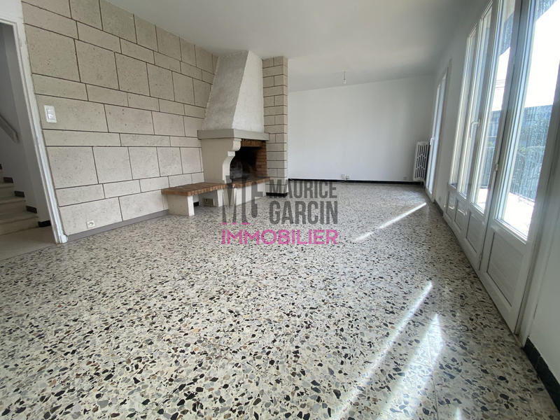 Maison traditionnelle - 103 m² - 4 pièces