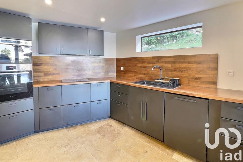 Maison - 148 m² - 6 pièces