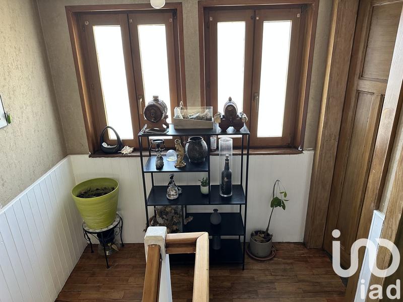 Maison - 168 m² - 8 pièces