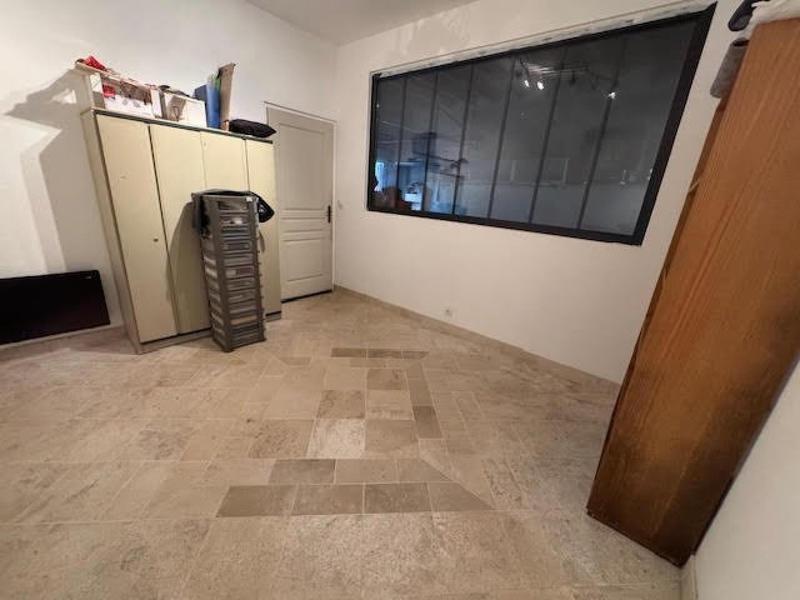 Maison - 215 m² - 8 pièces