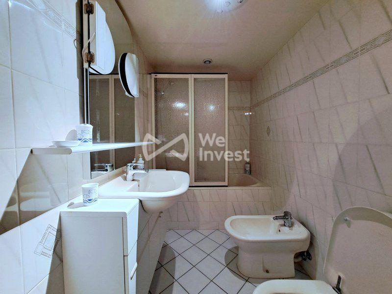 Maison - 300 m² - 7 pièces