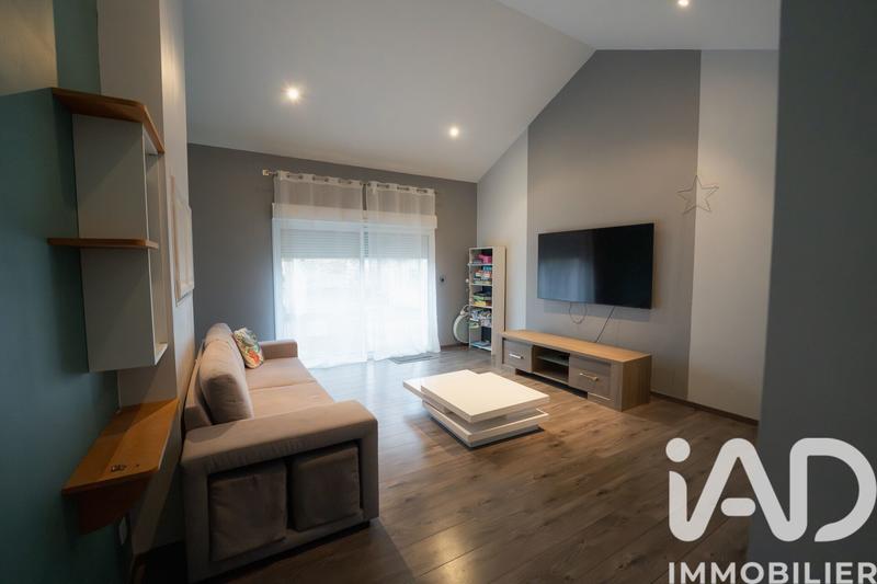 Maison - 179 m² - 9 pièces