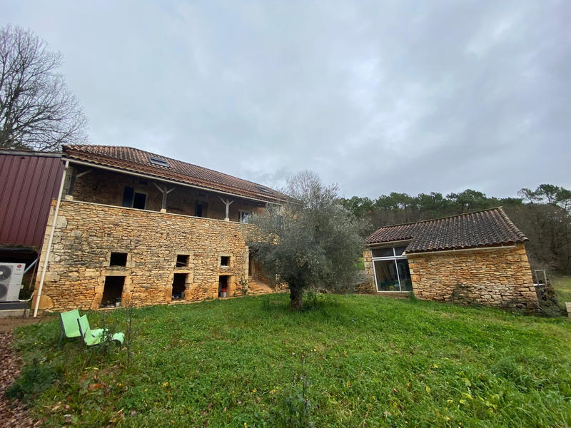 Maison - 207 m² - 6 pièces