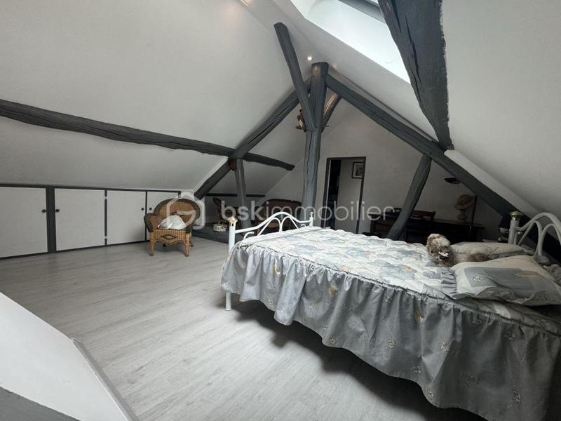 Propriété - 261 m² - 10 pièces