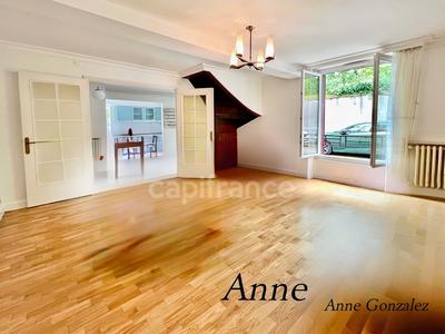 Maison de ville - 130 m² - 6 pièces