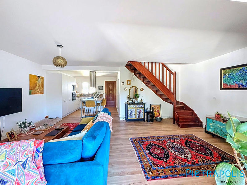 Maison - 110 m² - 4 pièces