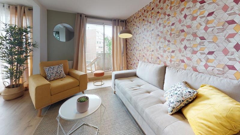 Appartement - 102 m² - 6 pièces