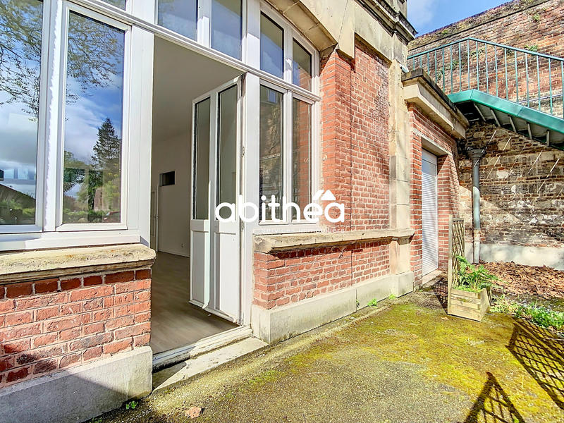 Appartement - 100 m² - 4 pièces