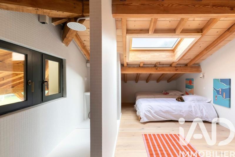 Maison - 170 m² - 7 pièces