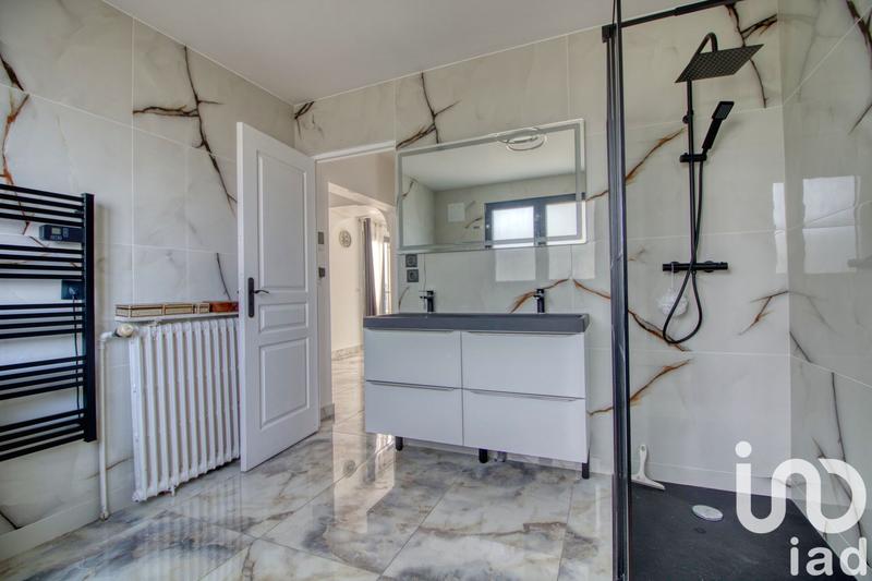 Maison - 150 m² - 7 pièces