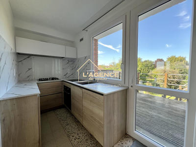 Maison - 60 m² - 4 pièces