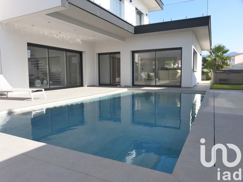 Maison de maîtres - 167 m² - 6 pièces