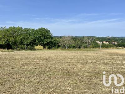 Terrain - 2 210 m²