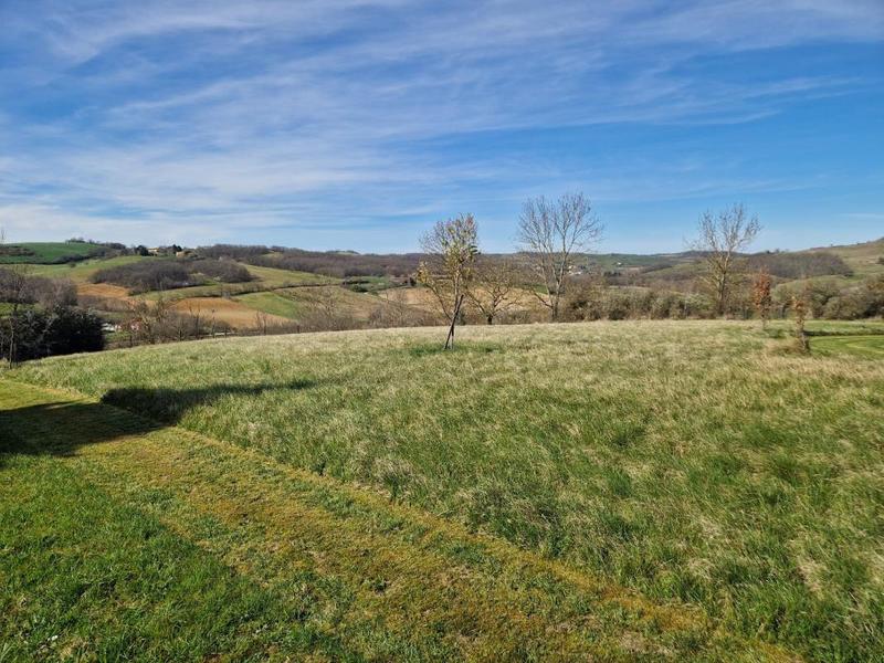 Propriété - 391 m² - 11 pièces