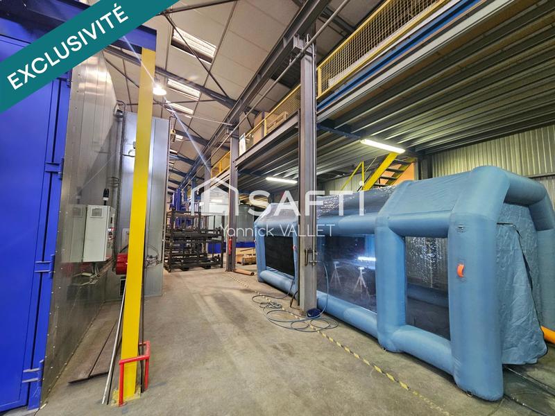 Local commercial - 1 440 m² - 4 pièces