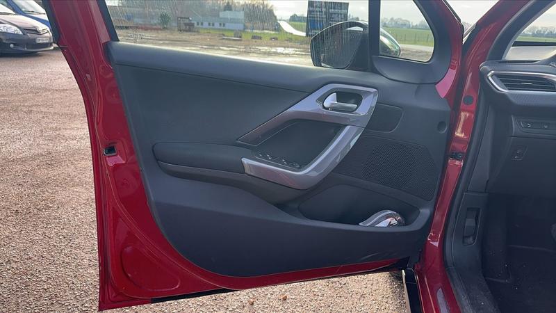 Peugeot 2008 1.2 PureTech 110 Eat6 Style