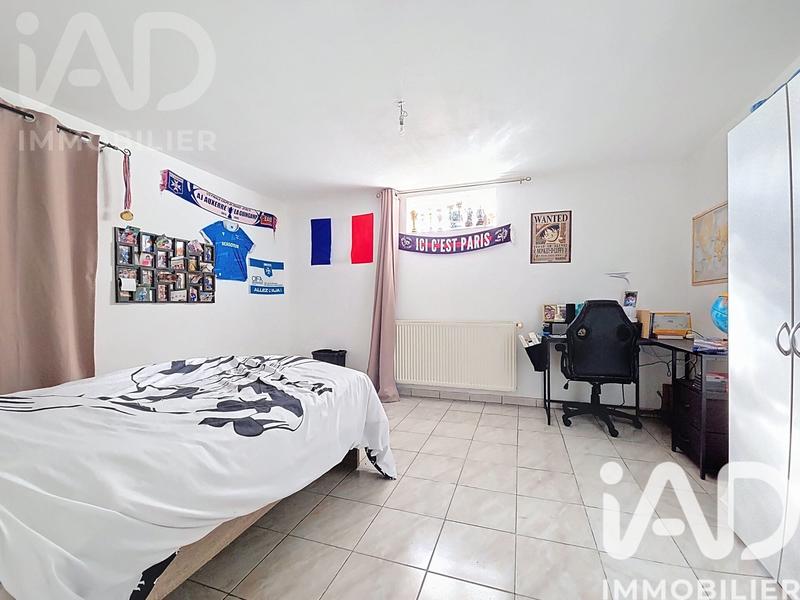 Maison - 189 m² - 9 pièces