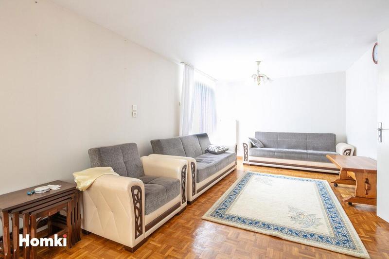 Maison - 173 m² - 8 pièces