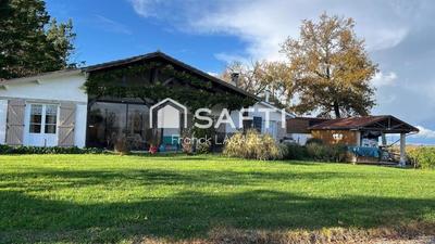 Maison - 135 m² - 7 pièces