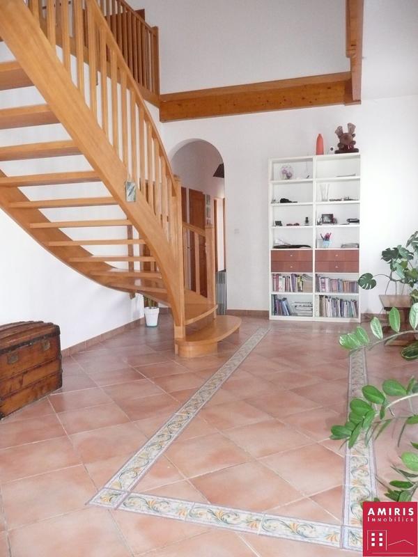 Maison - 192 m² - 7 pièces