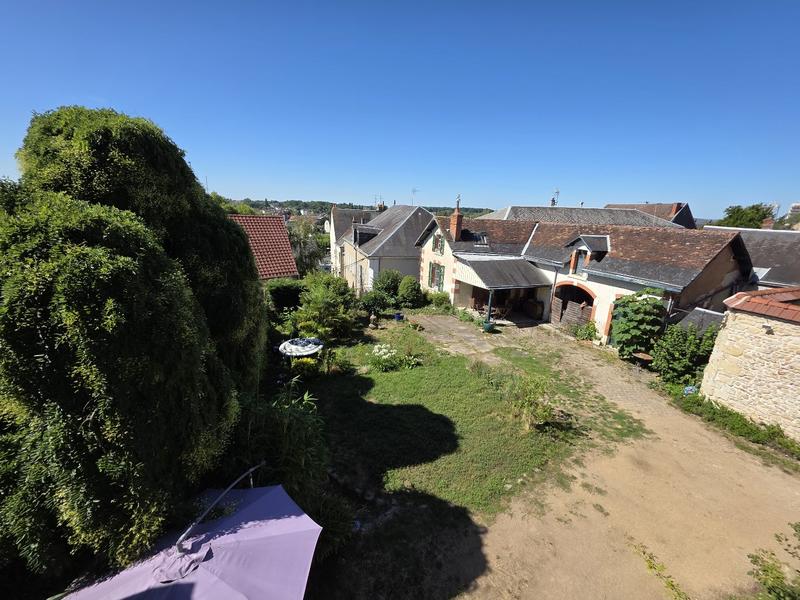 Maison - 303 m² - 7 pièces