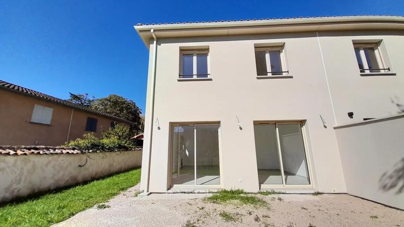 Maison - 85 m² - 5 pièces