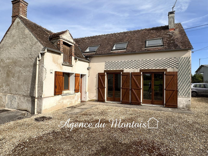 Maison - 102 m² - 4 pièces