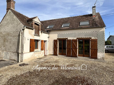 Maison - 102 m² - 4 pièces