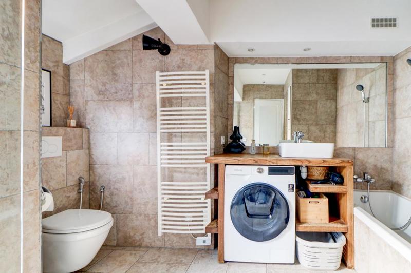 Loft - 104 m² - 3 pièces