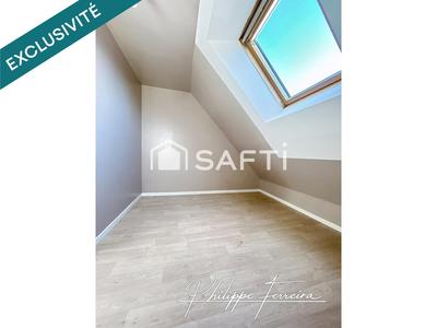 Maison - 97 m² - 5 pièces