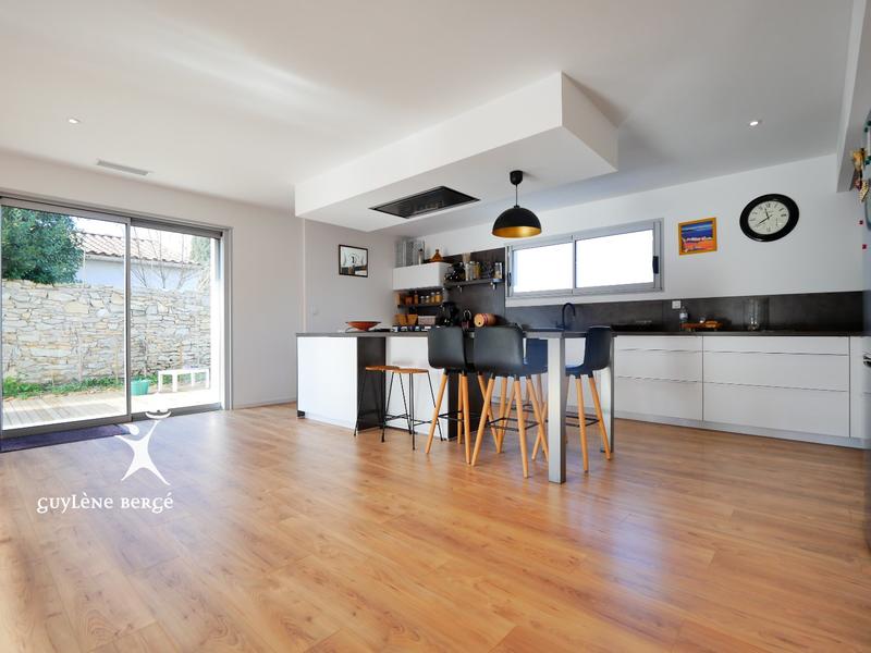 Maison - 142 m² - 4 pièces