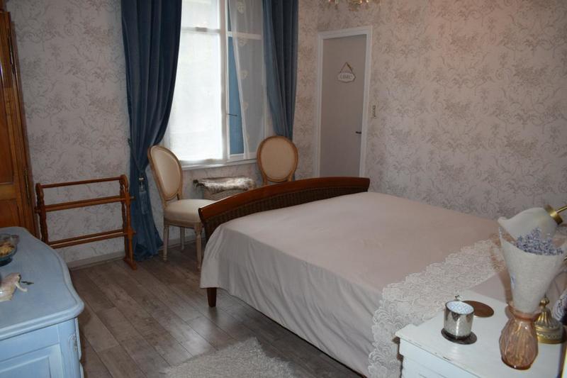 Maison - 140 m² - 9 pièces