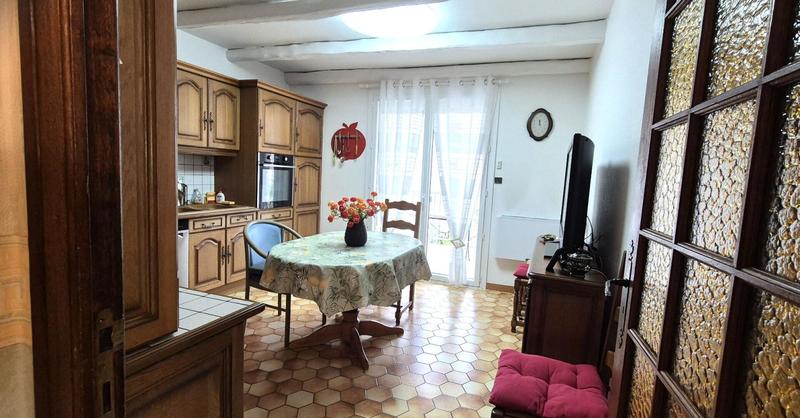 Maison - 177 m² - 7 pièces